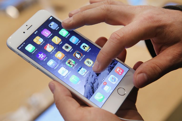 Dva brza načina za pretraživanje poruka na iPhoneu