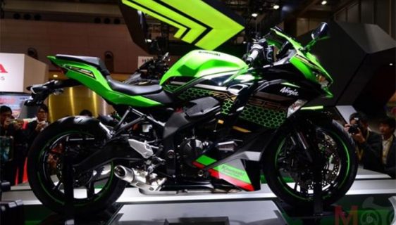 Kawasaki radi na električnom sportskom motociklu