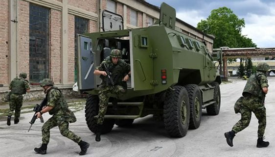 Vojska Srbije predstavila domaće oklopnog borbenog vozila M-20 MRAP 6x6