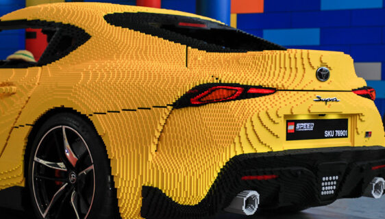 Lego Toyota Supra u prirodnoj veličini koju možete da vozite