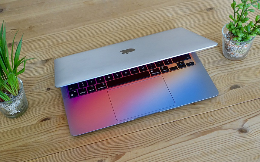 MacBook