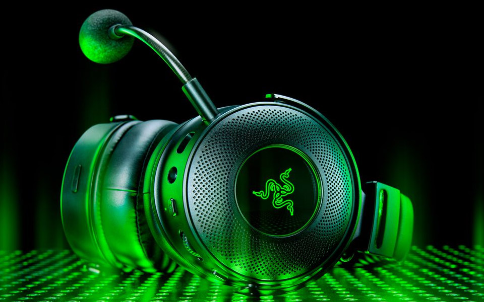 Razer lansirao Kraken V3 Pro slušalice sa HyperSense tehnologijom