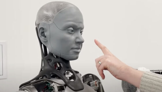Objavljen još jedan zastrašujući video humanoidnog robota "Ameca"
