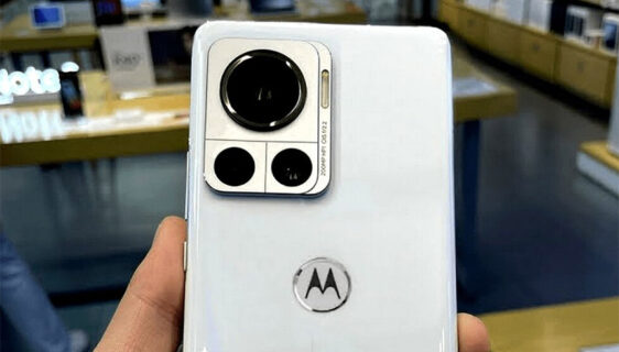 Motorola Moto Edge Ultra