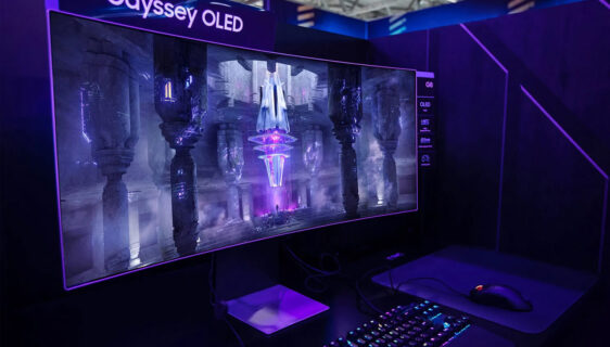 Samsung Odyssey OLED G8 monitor za igre