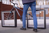 Bicikl sa četvrtastim točkovima (YouTube screenshot)