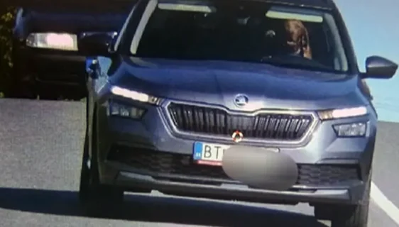 Kamera za nadzor brzine snimila neobičnog vozača