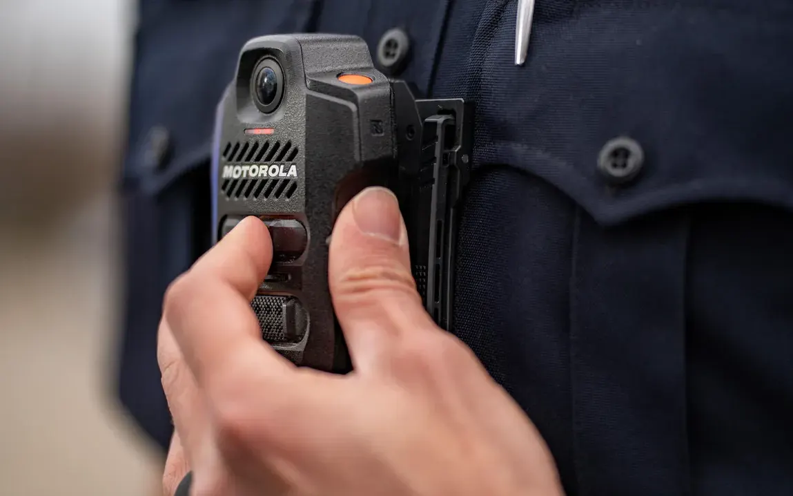 Motorola SVX: Pametan AI uređaj koji mijenja način reagovanja hitnih službi