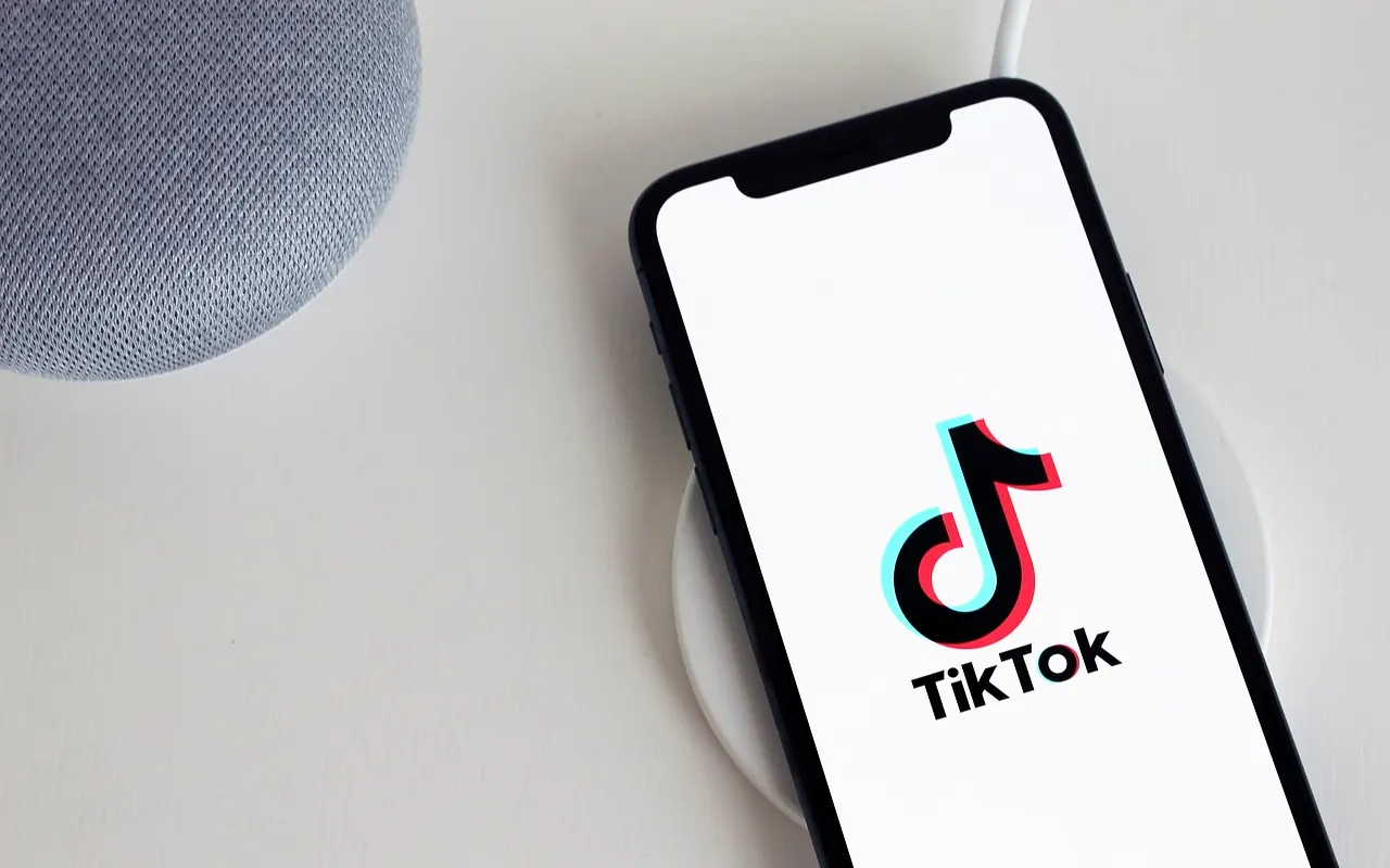 Tiktok predstavio AI alat za pretvaranje fotografija u kratki video