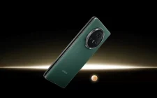 Honor Magic V4