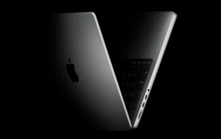 Apple navodno razvija prvi MacBook Pro sa OLED touchscreen-om i M6 čipom