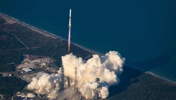 Bezosova raketa New Glenn poletjela prema Marsu (Foto: Blue Origin, X )