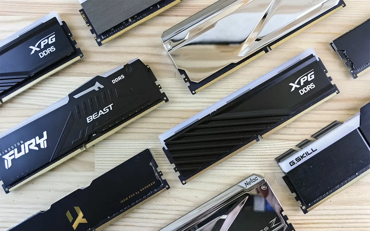 DDR5 RAM memorija (Foto: Ilustracija, Unsplash by Andrey Matveev @zelebb)