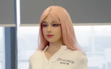 Humanoidni robot Moya predstavljen: DroidUp pomjera granice biomimetičke i utjelovljene vještačke inteligencije